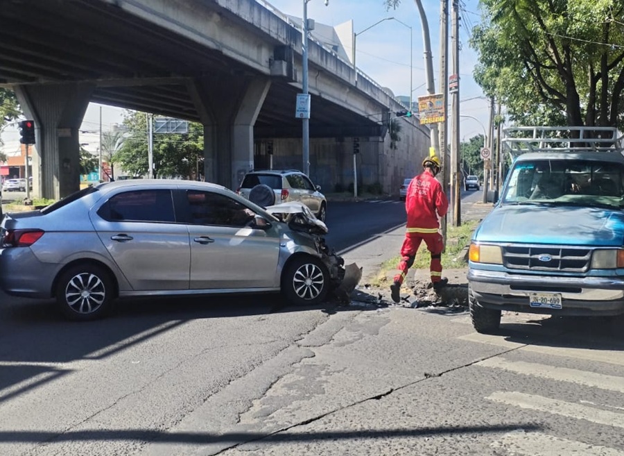 choque en mariano otero gdl