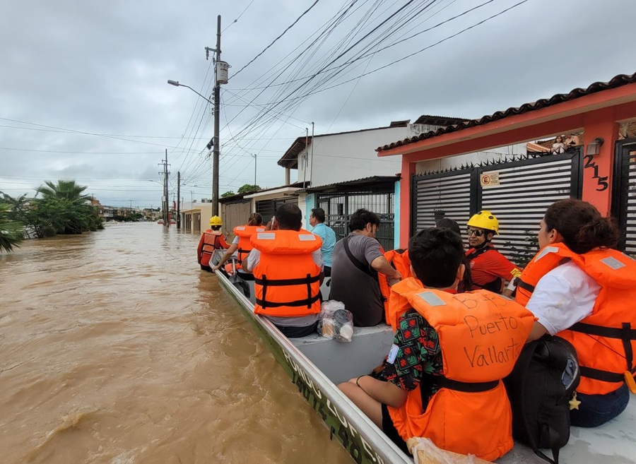 inundación puerto vallarta lluvia