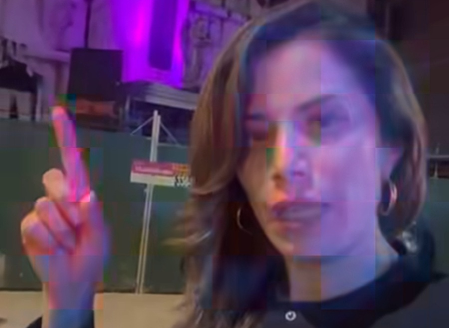 vero delgadillo en clausura de casa del terror