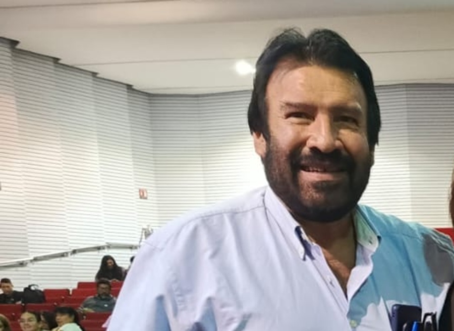 César Santoyo Muñoz instituto magisterial