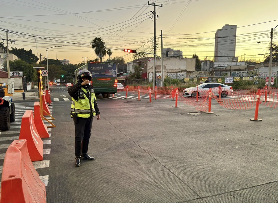 cierre vial en la minerva