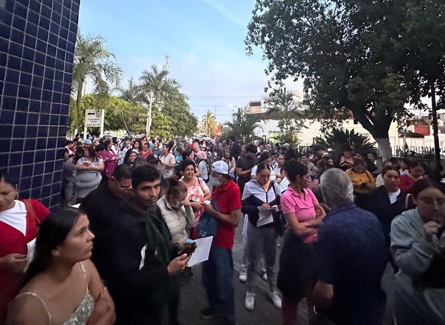 evacuación de clínica 170 del imss en puerto vallarta por sismo