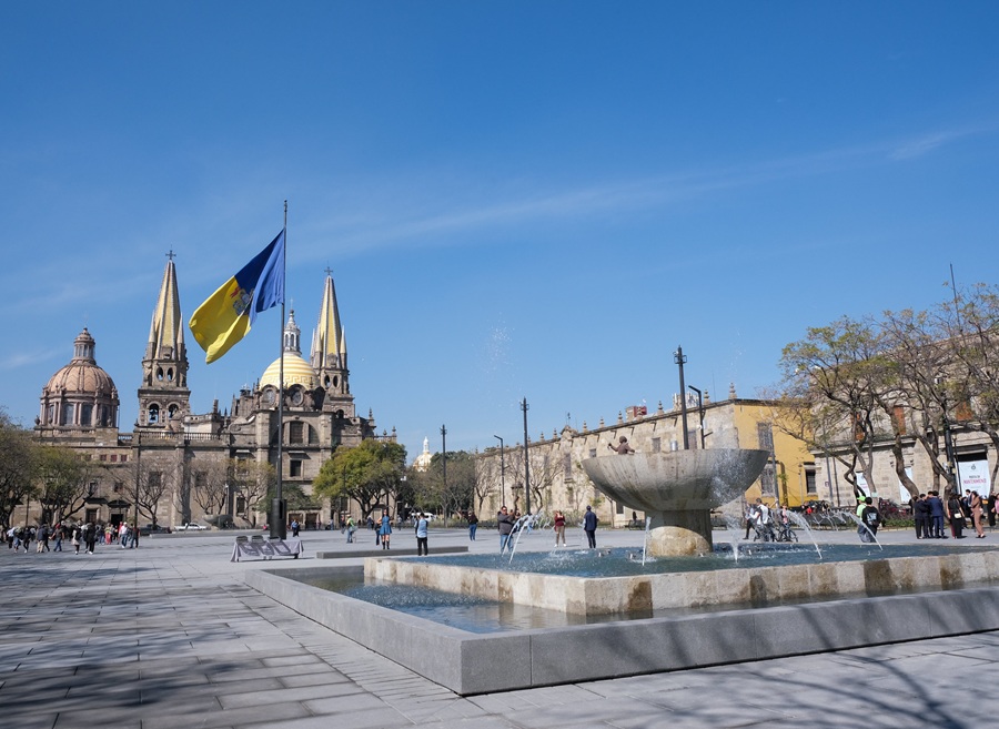 plaza de la liberación en guadalajara