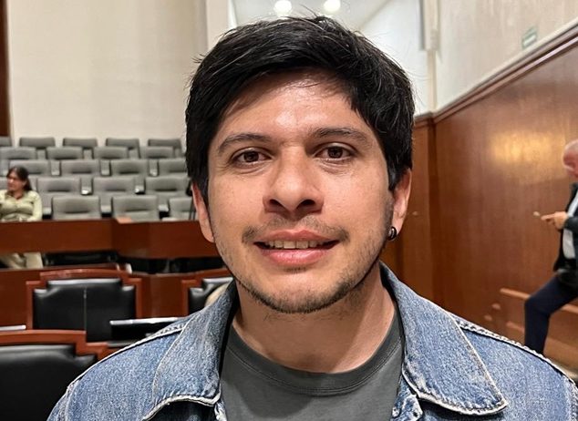 Alejandro Puerto, diputado sin partido en congreso de jalisco