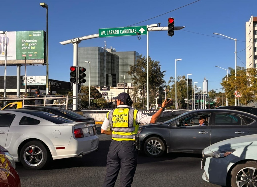 socavón en colonia la calma de zapopan