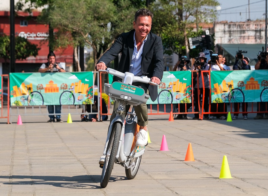 pablo lemus, gobernador de jalisco