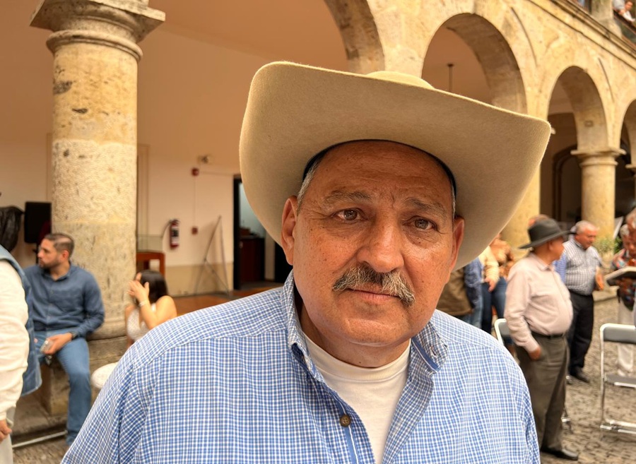 maximiano barboza llamas líder de el barzón