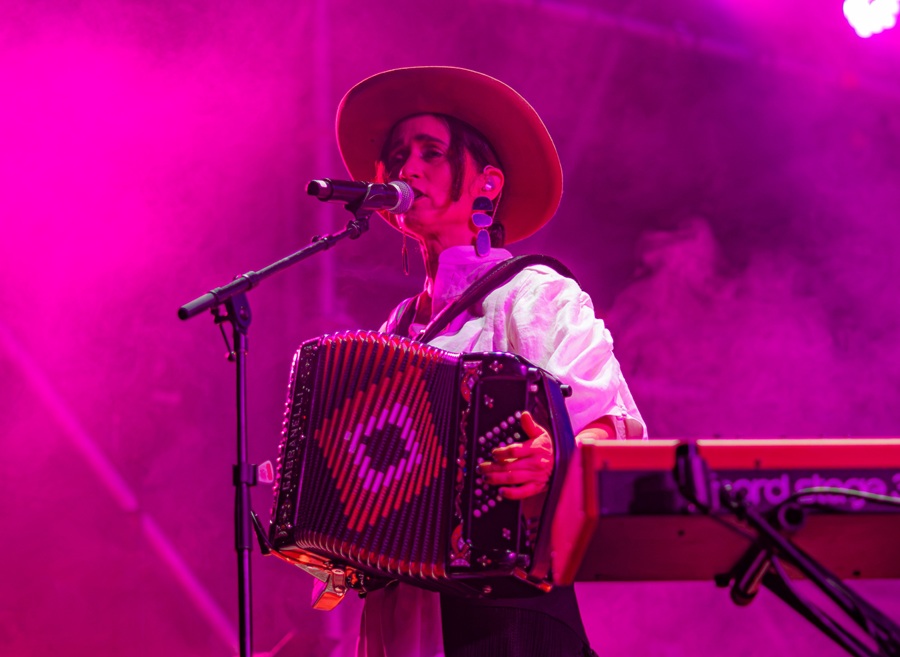 julieta venegas en puerto vallarta