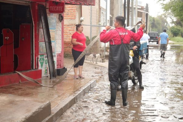 inunda lluvia casas en zapopan