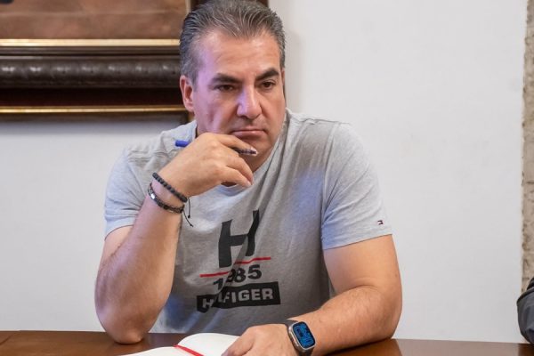 ismael jáuregui siapa