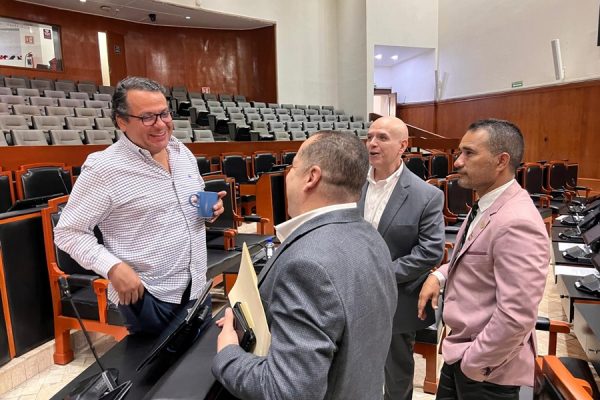 josé luis tostado y diputados del congreso de jalisco
