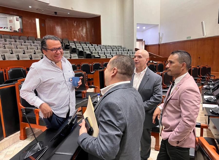josé luis tostado y diputados del congreso de jalisco
