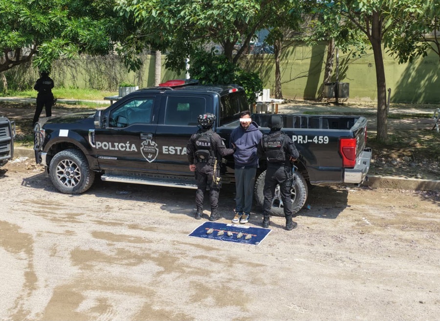 Capturan en Puerto Vallarta a fugitivo de Estados Unidos
