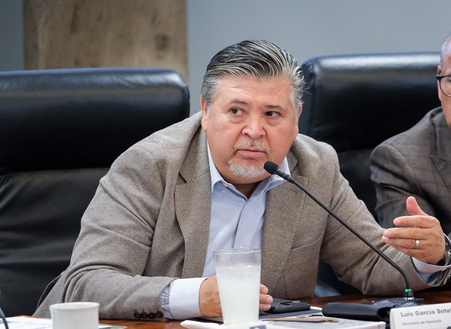 secretario de la hacienda pública luis garcía sotelo