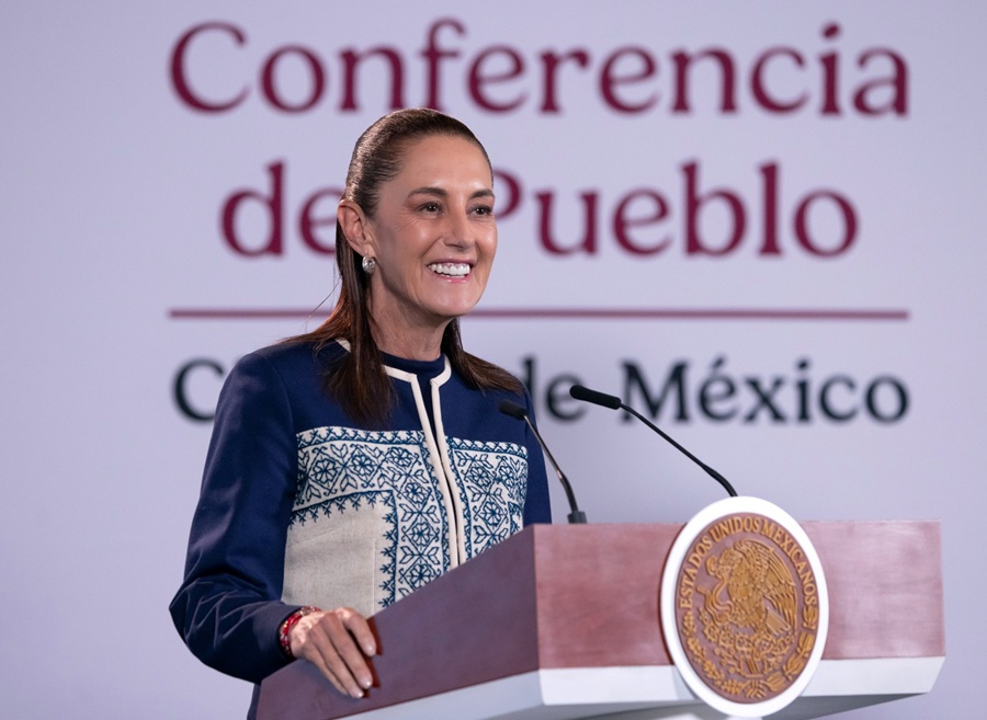 claudia sheinbaum conferencia mañanera del pueblo