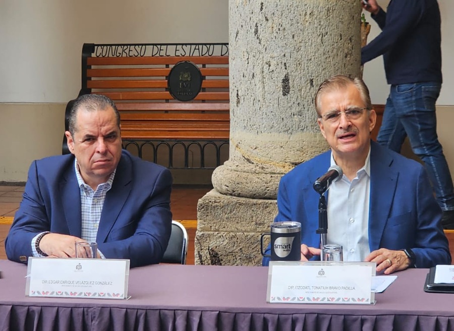 enrique velázquez y tonatiuh bravo