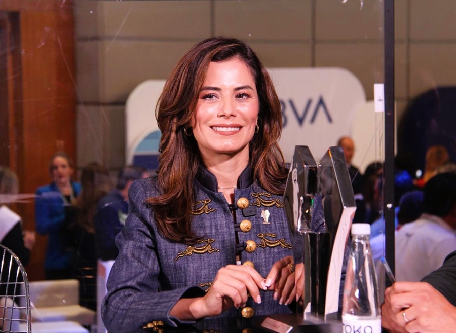 verónica delgadillo