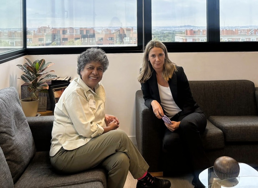 candelaria ochoa en españa