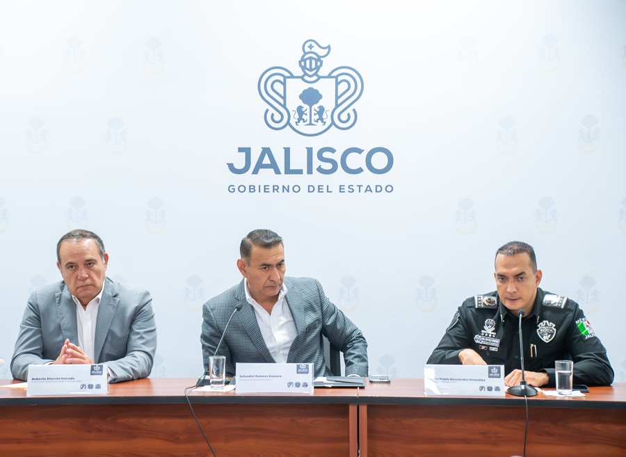 roberto alarcón salvador zamora y juan pablo hernández